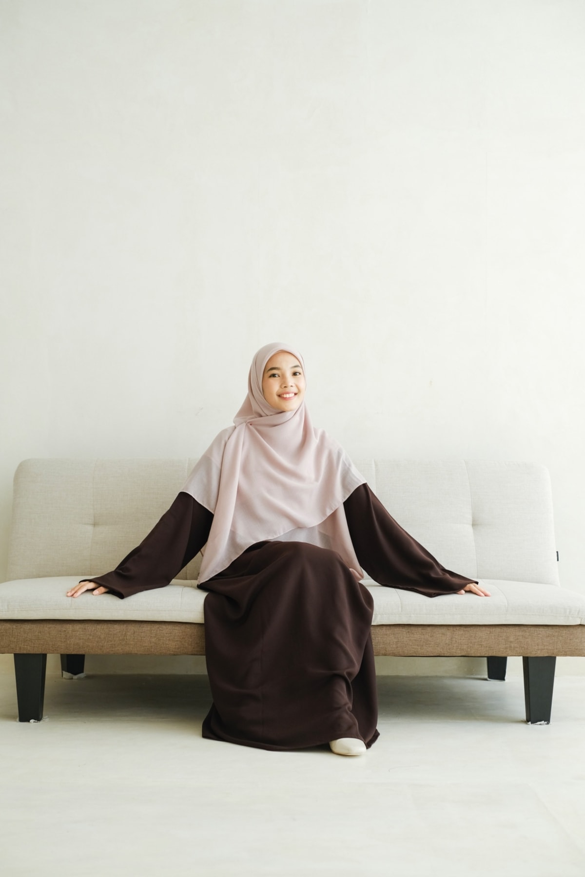 Rekomendasi Outfit Nyaman & Syar’i untuk City Tour Selama Umroh Rekomendasi Outfit Nyaman & Syar’i untuk City Tour Selama Umroh