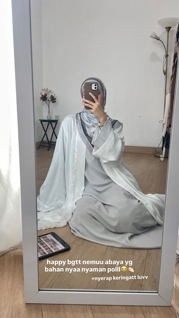 Noor Abaya: Cahaya Elegan untuk Hari Raya yang Penuh Makna