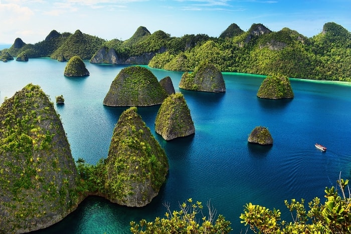 Raja Ampat Makin Diminati Wisatawan Berkat Film Dokumenter Baru 1